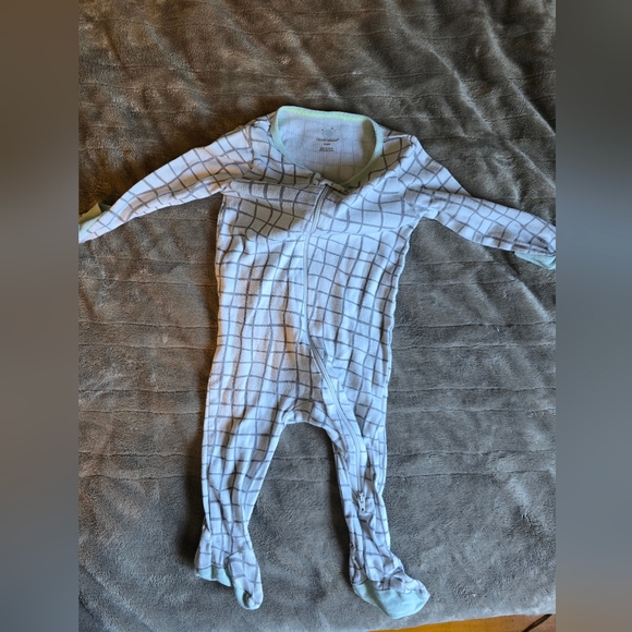 3/$10Cloud Island White and Gray Grid One Piece - Picture 1 of 1